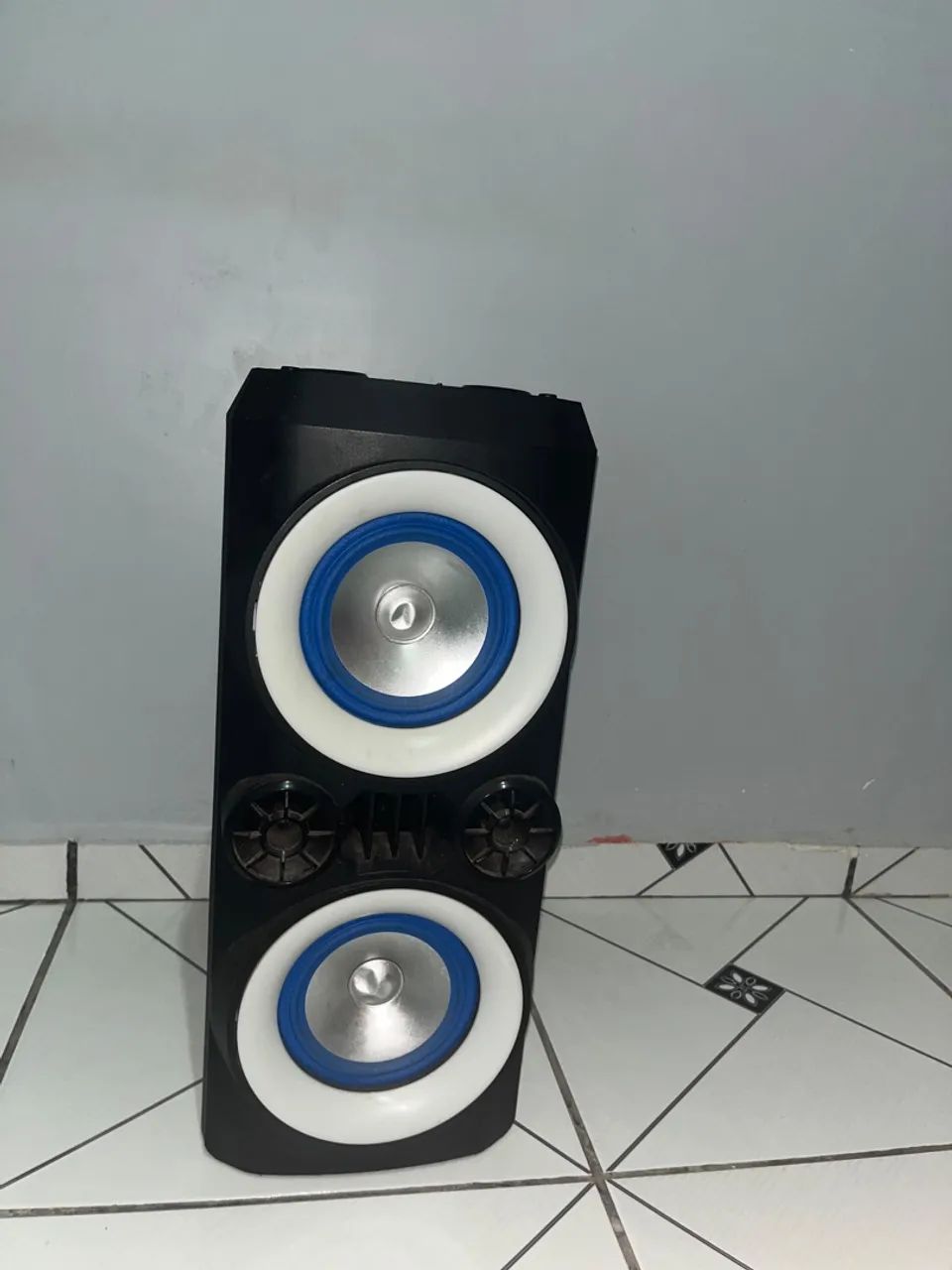 Caixa de som, em perfeito estado - Foto 2