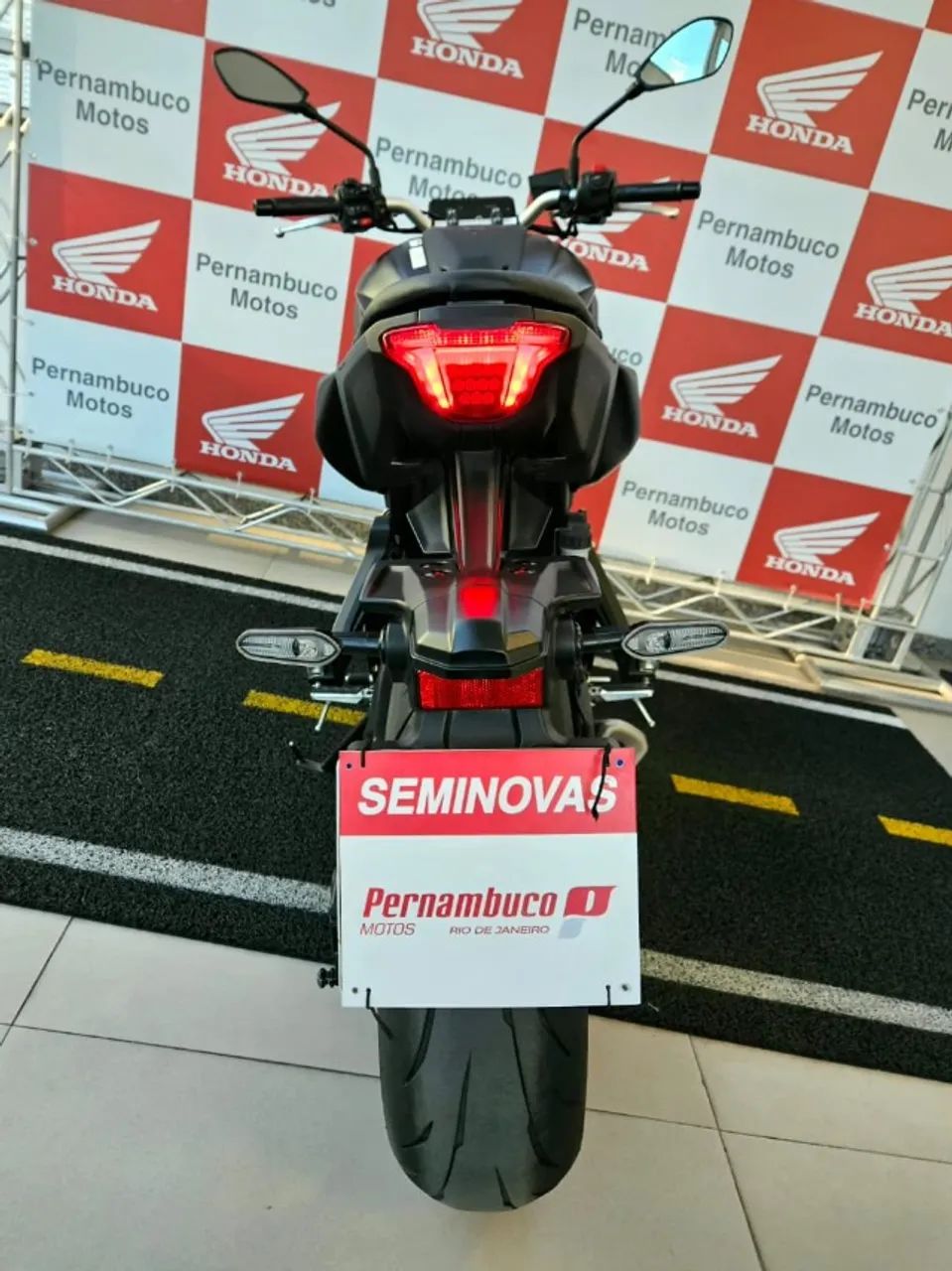 YAMAHA MT07 - Foto 4