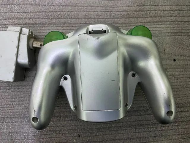 CONTROLE DE GAME CUBE (funciona no wii tambem)  SEM FIO FUNCIONANDO - Foto 4
