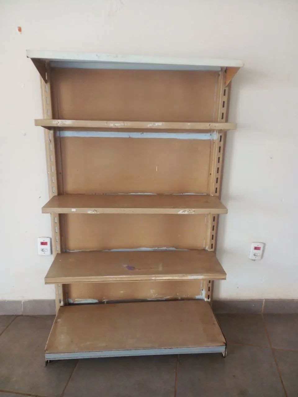Prateleira de aço forte 