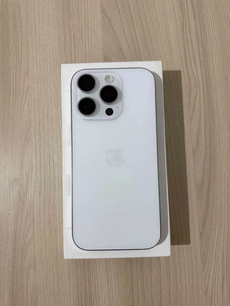 IPhone 16 pro  - Foto 3