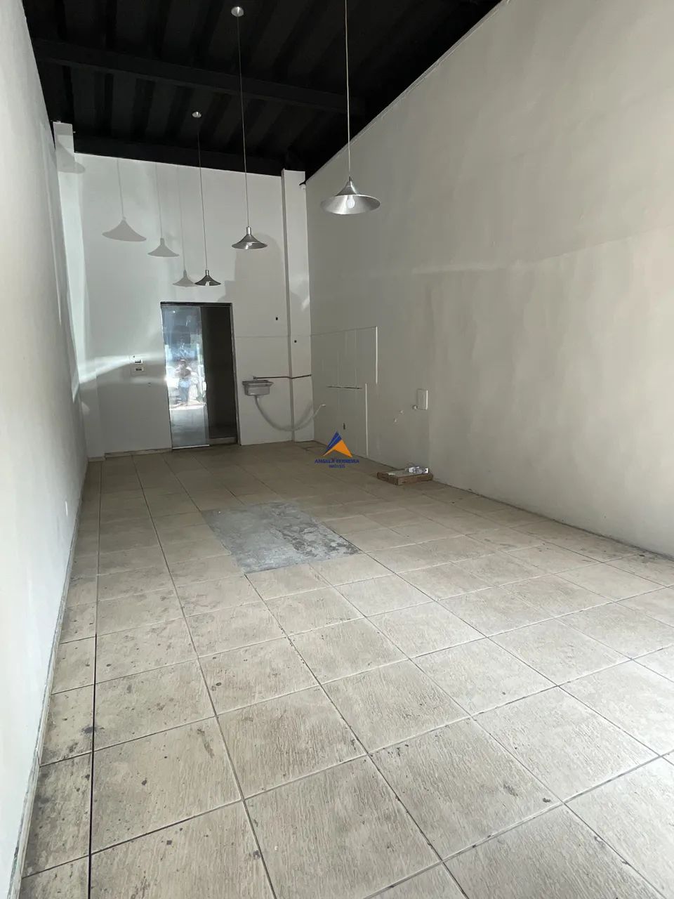Excelente loja comercial para locação no bairro Serrano.- Serrano Mall - Foto 5