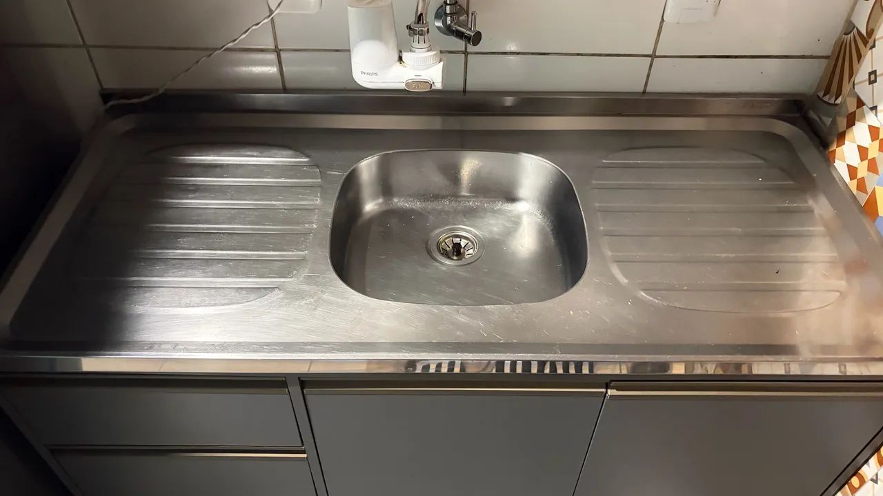 Armário de cozinha + pia 