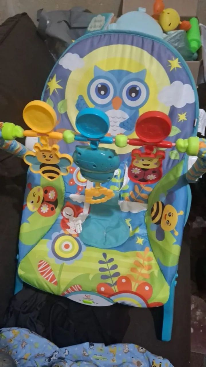 Cadeira de balanço de bebê 