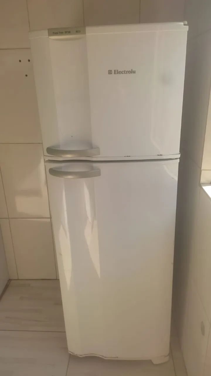 Geladeira eletrolux