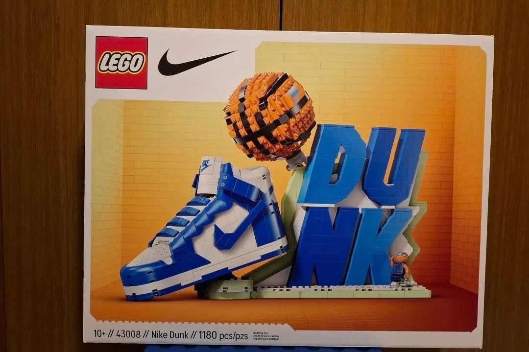 Lego Nike Dunk