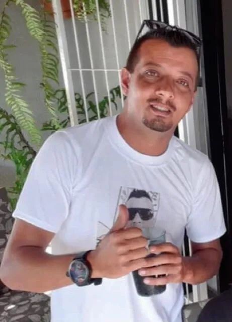 MARIDO DE ALUGUEL  - Foto 3