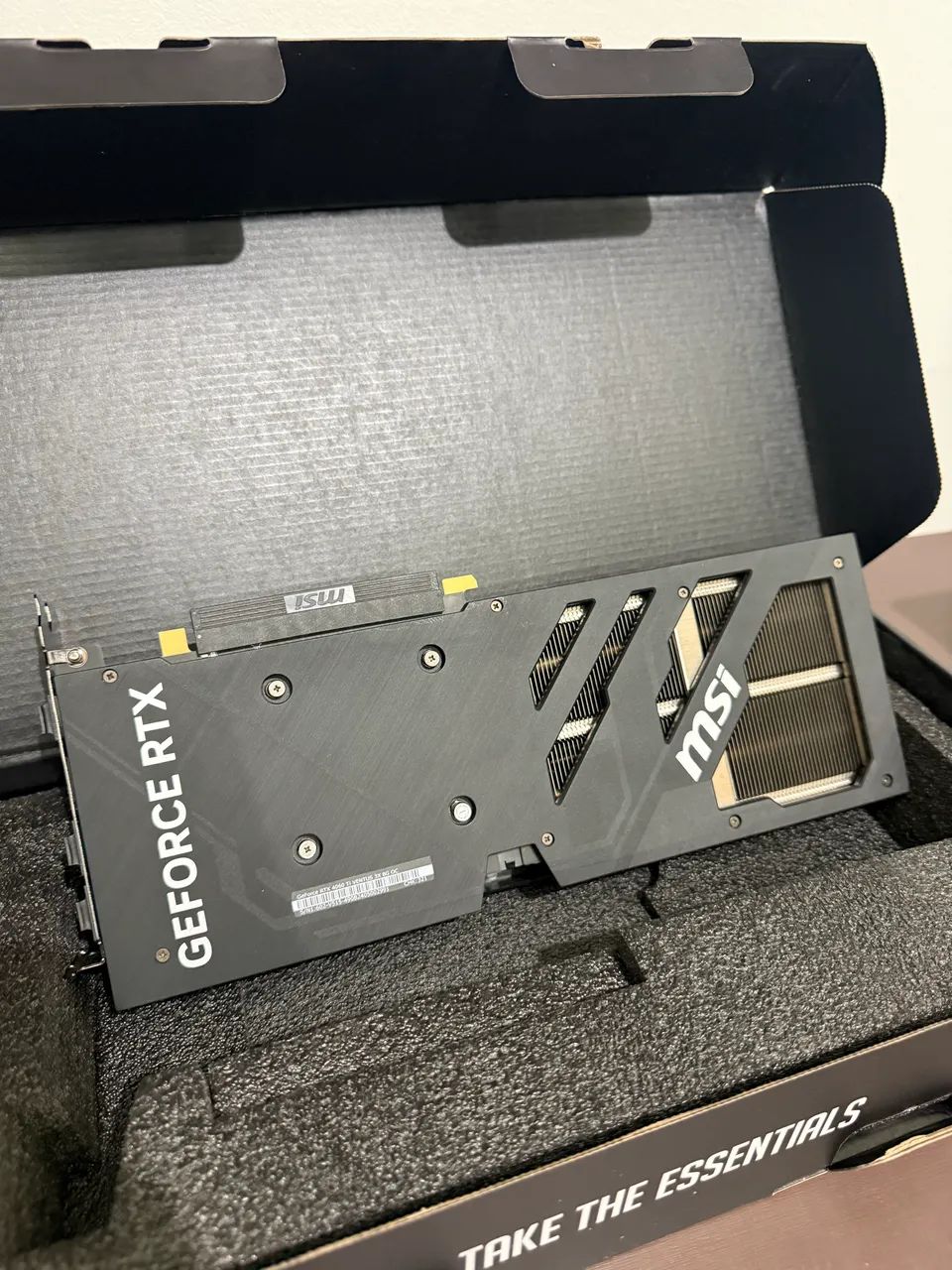 GeForce RTX 4060ti - Ventus 3x MSI - 8GB - Foto 4