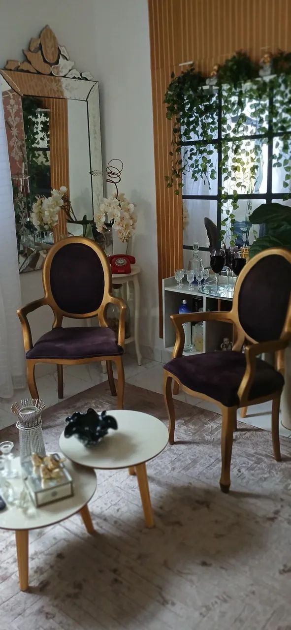 Par de poltronas provesal 