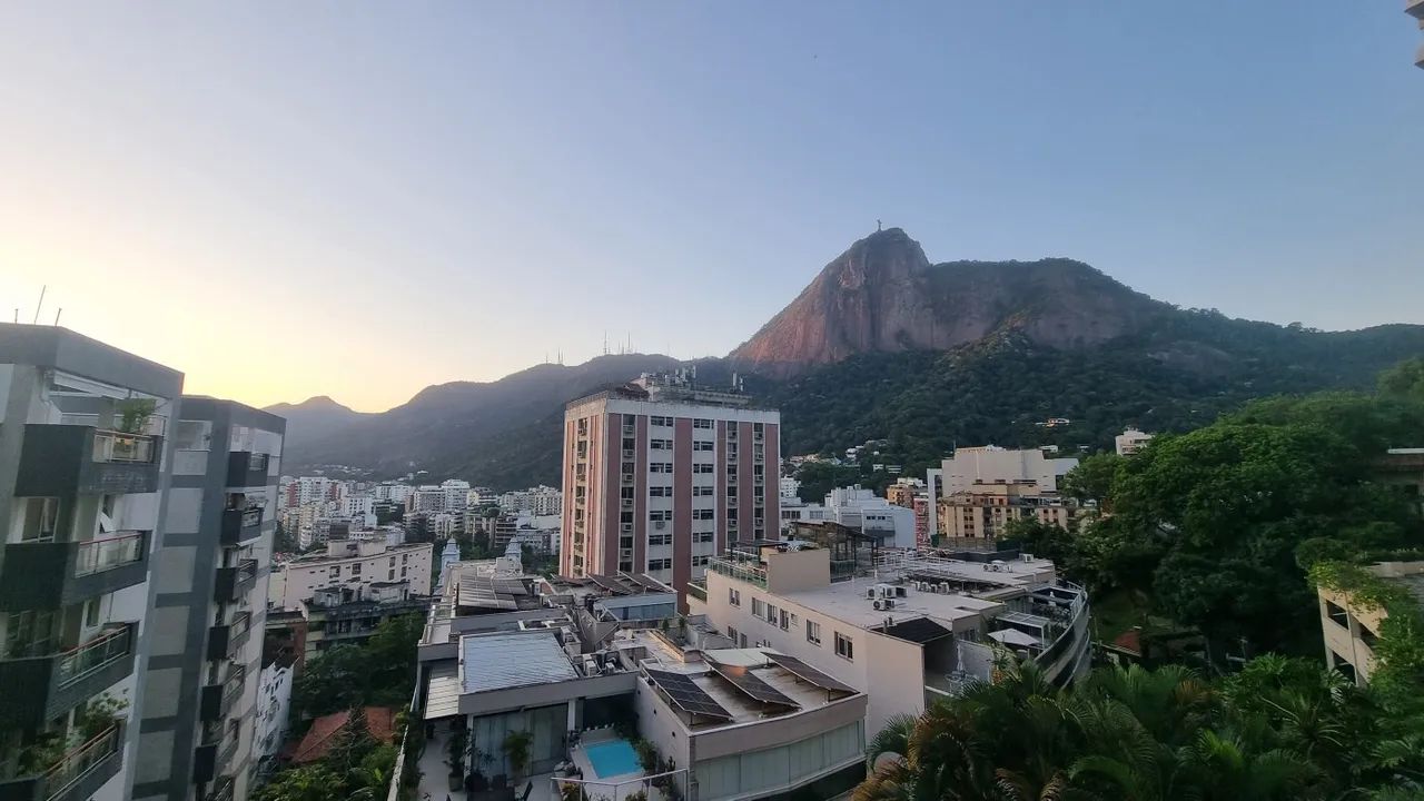 Alto Padrão para Locação em Rio de Janeiro, Lagoa, 5 dormitórios, 2 suítes, 5 banheiros, 2