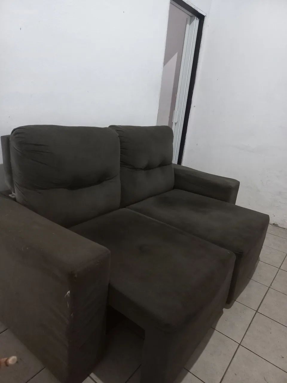 Sofá retrátil dois lugares - Foto 2