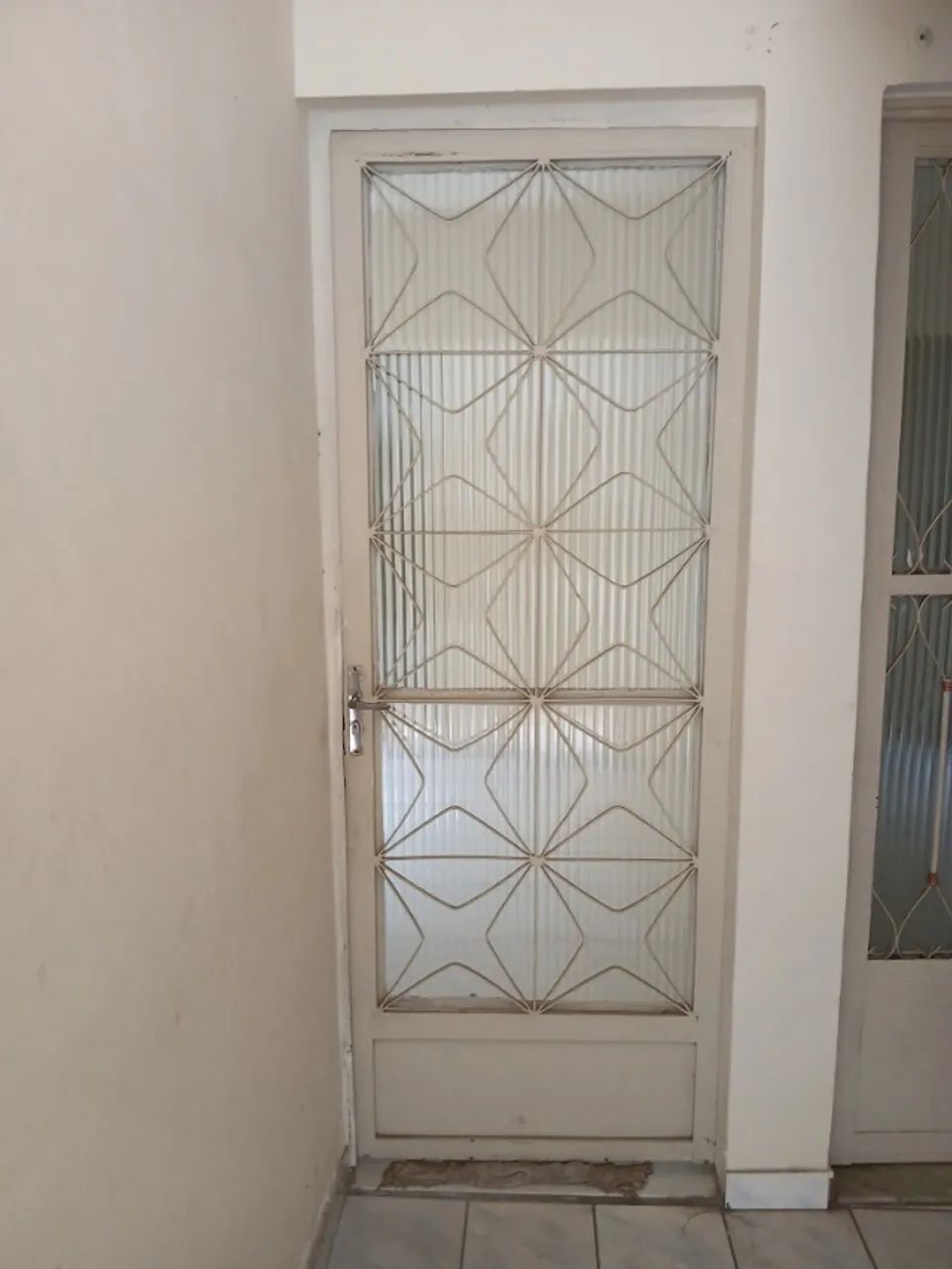 Alugo apartamento na Penha Circular - Foto 2