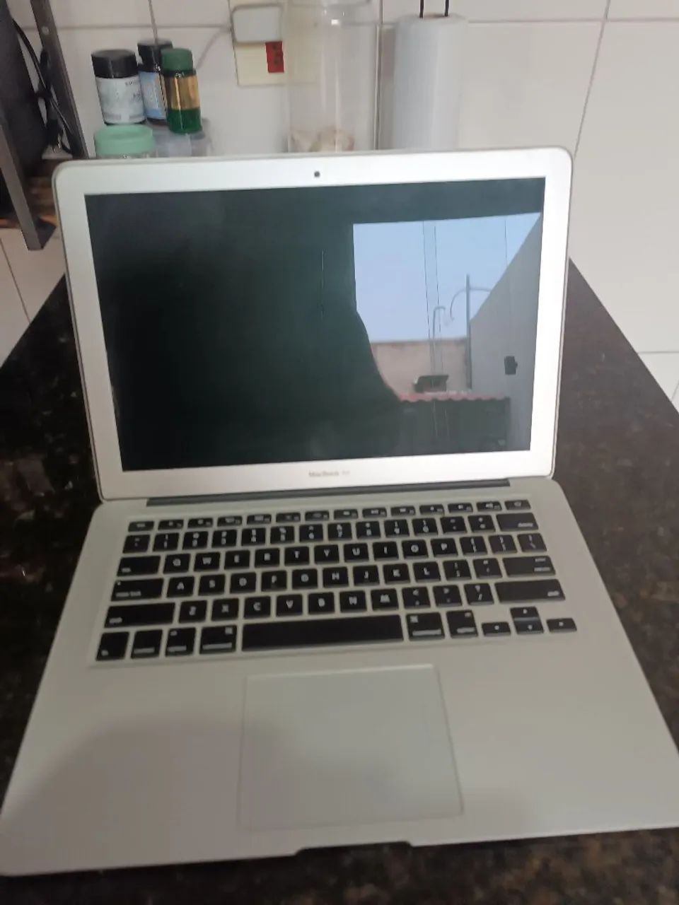 MacBook Air i5 MacOS Monterrey impecável  - Foto 2