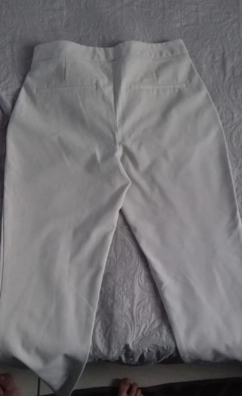 Calça Zara basic feminina