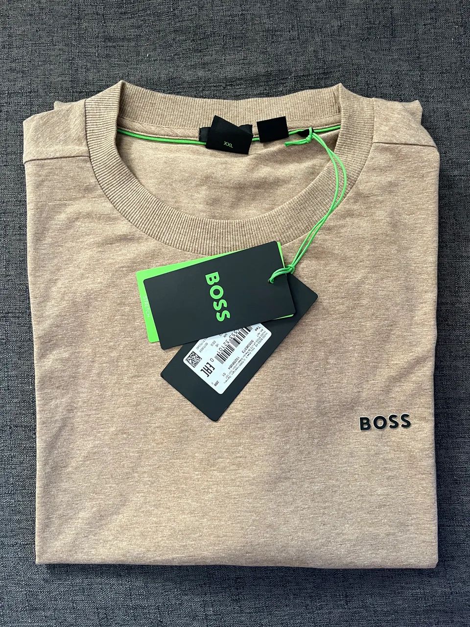 CAMISETA DE AJUSTE REGULAR EM ALGODÃO ELÁSTICO COM LOGO BOSS