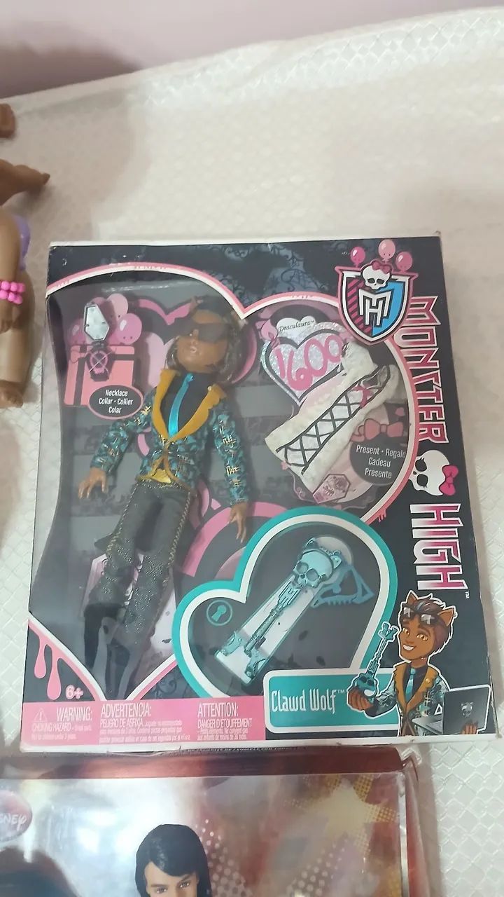 Monster high *Ler descrição 