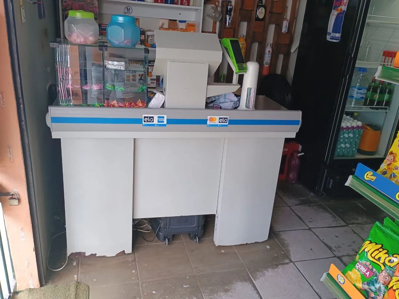 Caixa de supermercado  - Foto 2