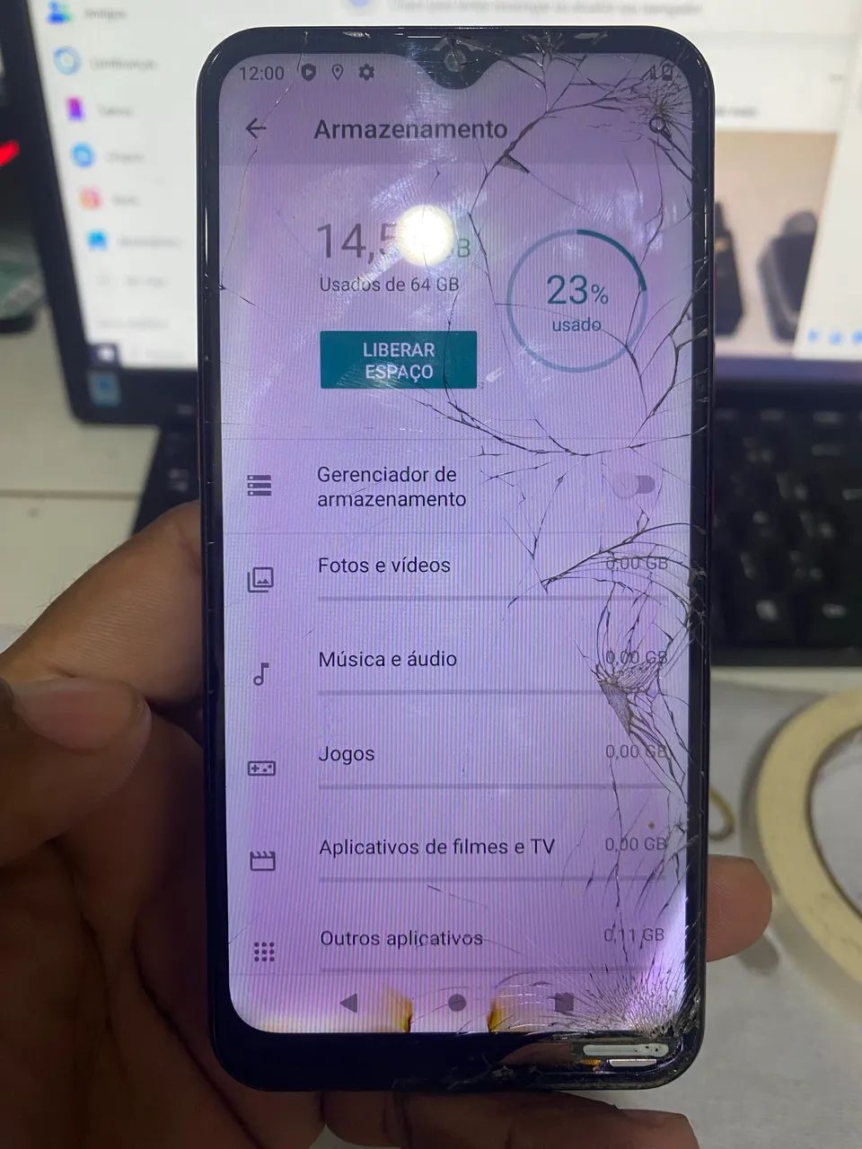 Vendo LG k22+ 64gb tela quebrada mais funcionando perfeitamente  - Foto 3