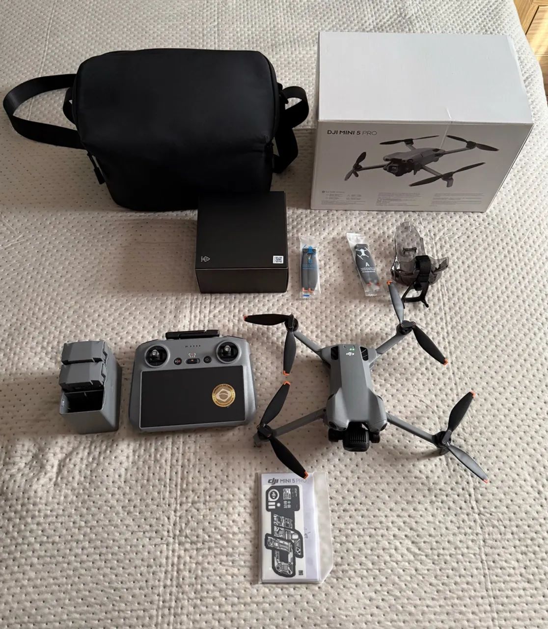 Drone DJI mini 5 pro combo Fly more plus  - Foto 3