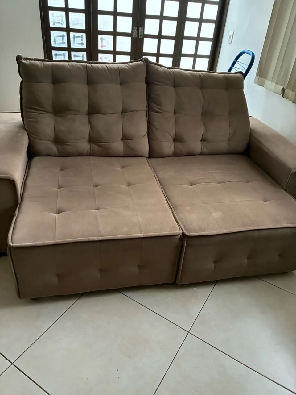 Sofá reclinável excelente 