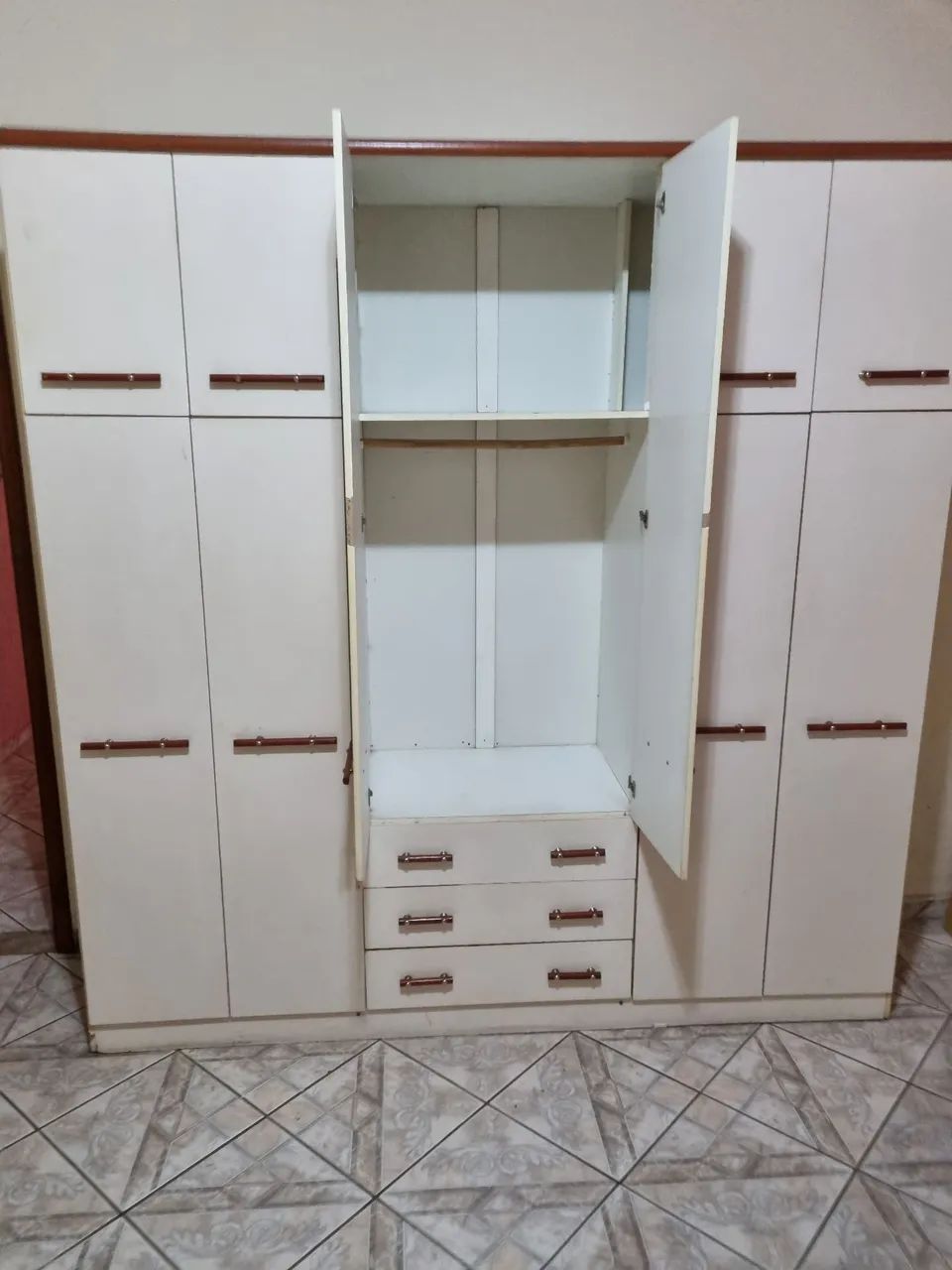 Vendo guarda roupa casal - Foto 2