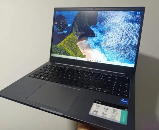 notebook samsung i5 11 geração 8 gigas e ssd com tela de 15 polegadas funcionando tudo - Foto 5