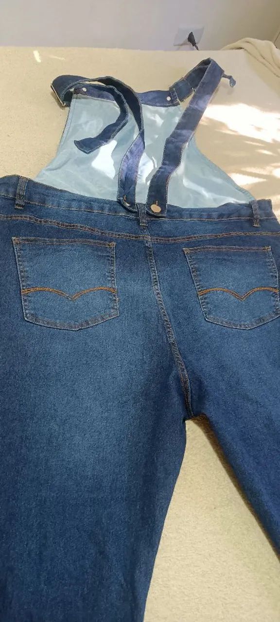 Macacão jeans tamanho 54  - Foto 3