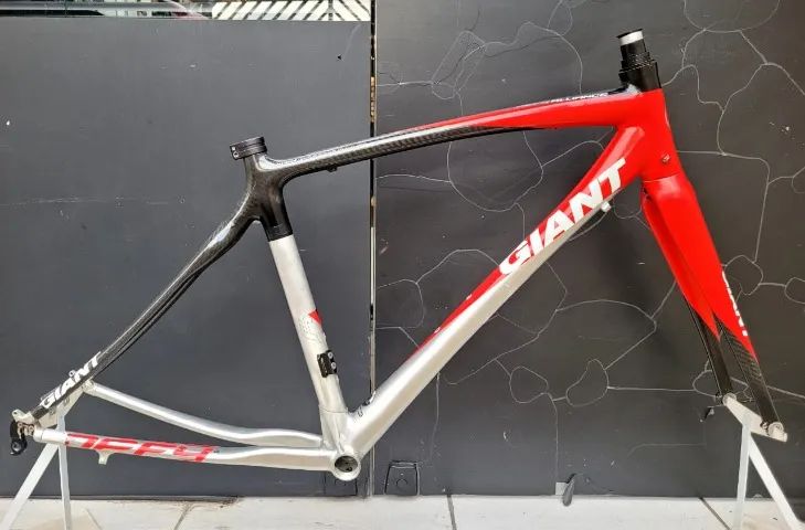 Quadro Giant Defy Alliance Alu Carbon - Acessórios de Ciclismo