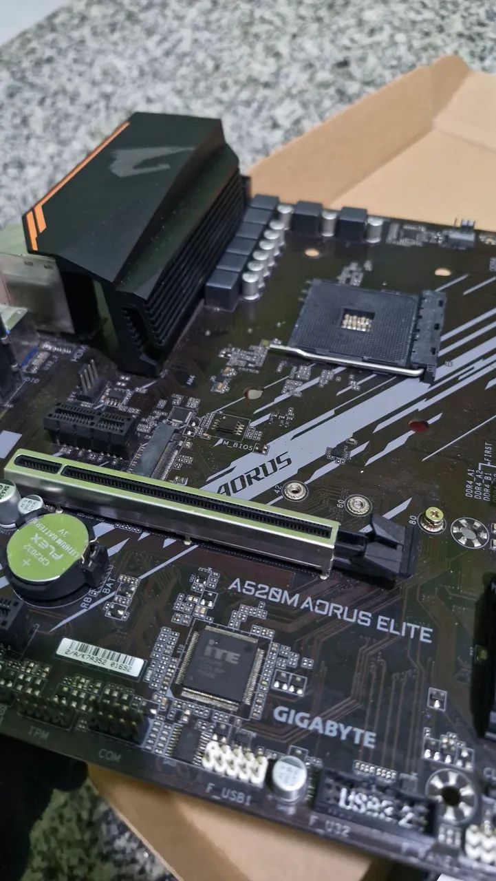 Placa mãe A520m aorus elite - Foto 2