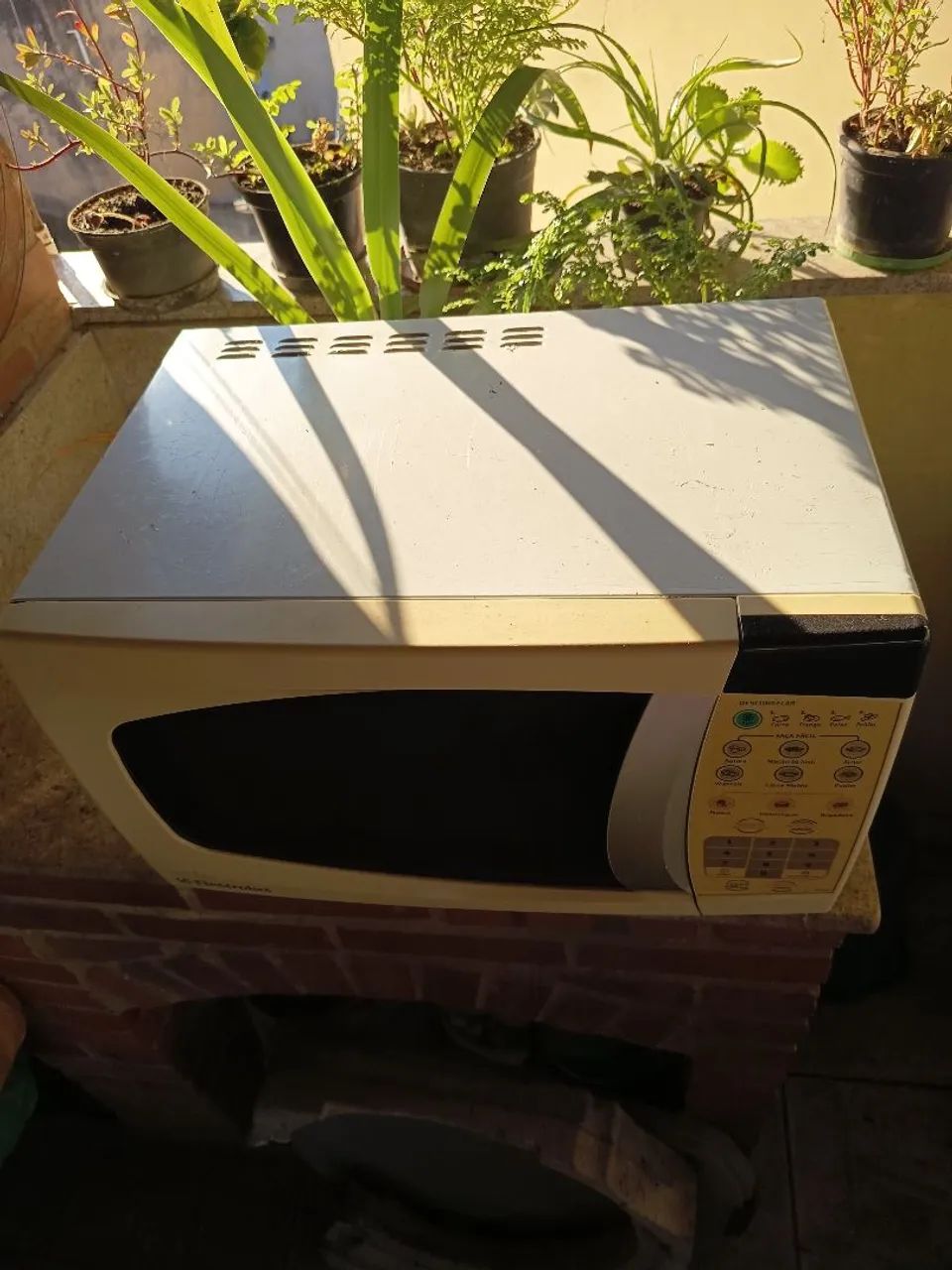Microondas Electrolux 20L - Foto 2