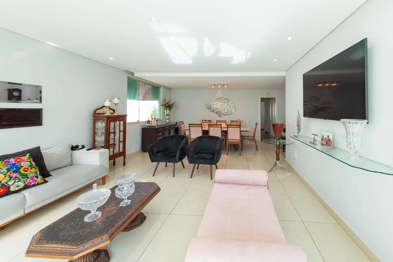 Casa à Venda - Estoril , 5 Quartos, 600 m2