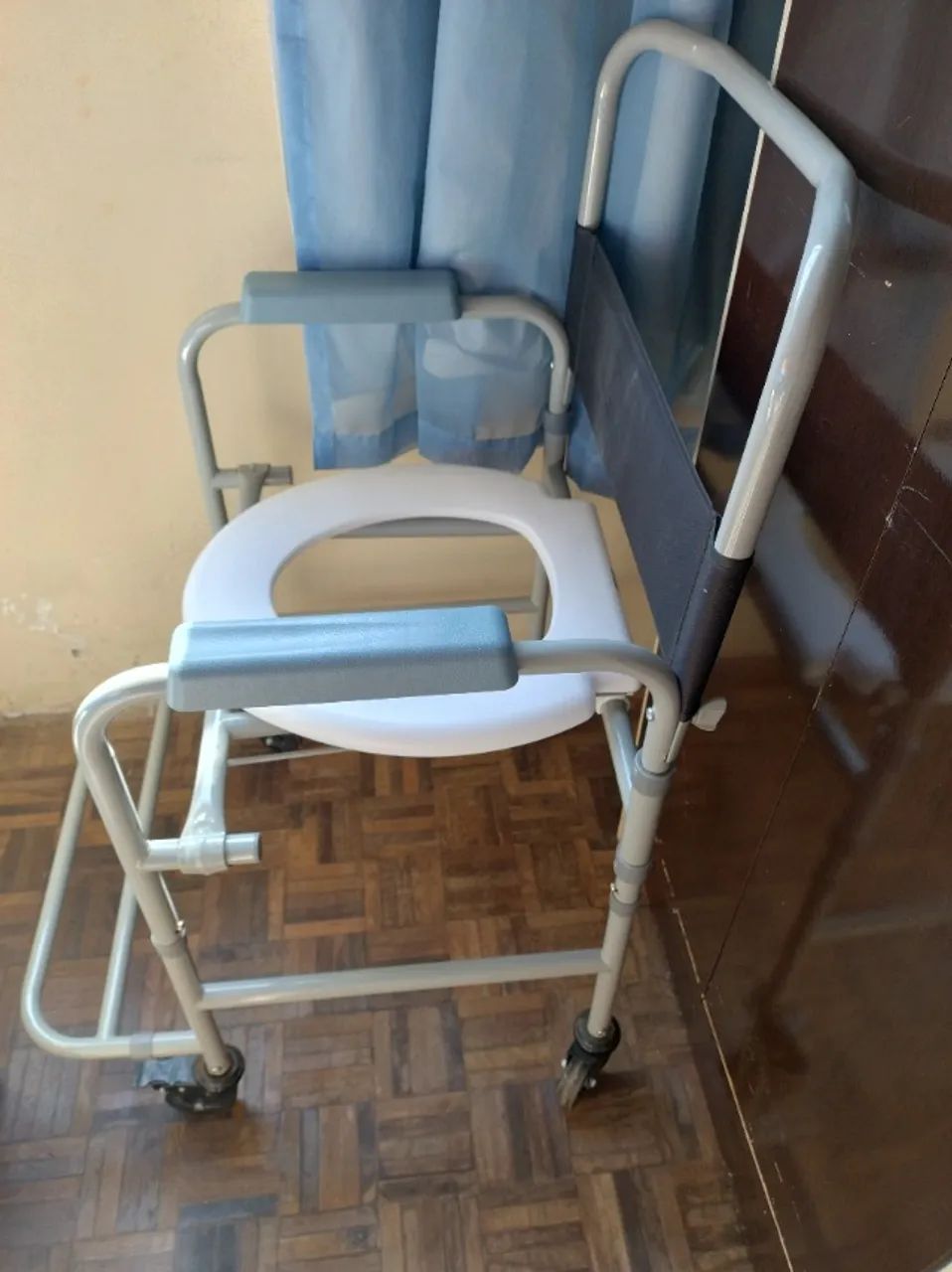 Cadeira de banho  - Foto 2