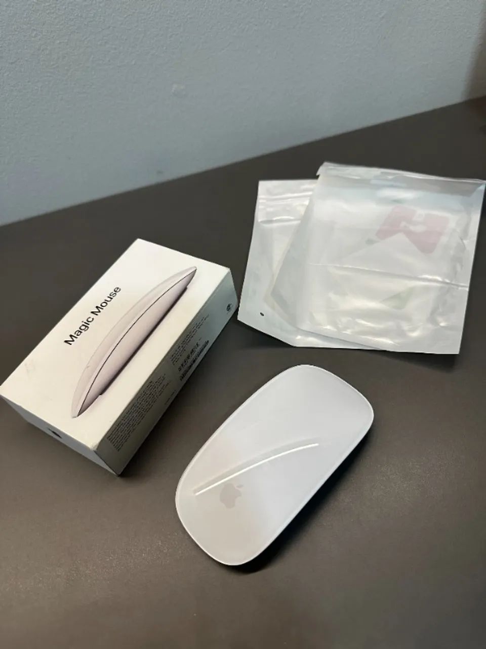 Apple Magic Mouse Branco USB-C - Modelo A3204 (original