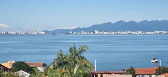 Alugo apartamento/LOFT em Sambaqui  - Foto 2