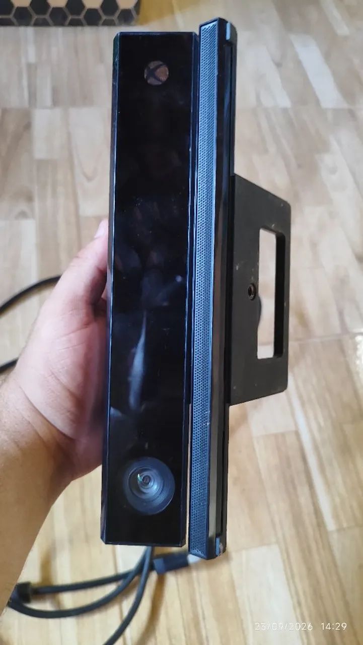 Kinect Xbox one semi novo  - Foto 3