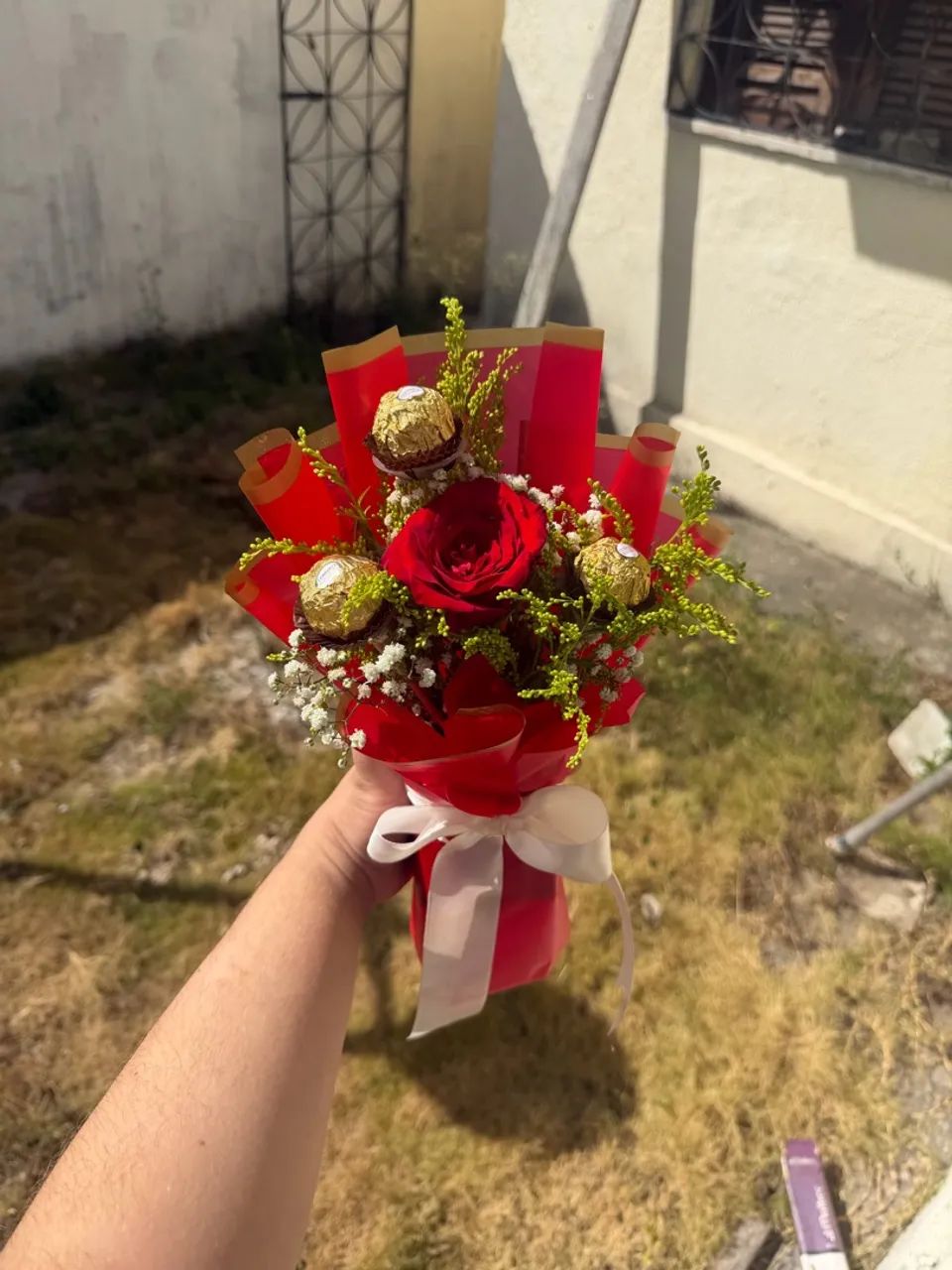 Buquê unitário com ferrero  - Foto 3