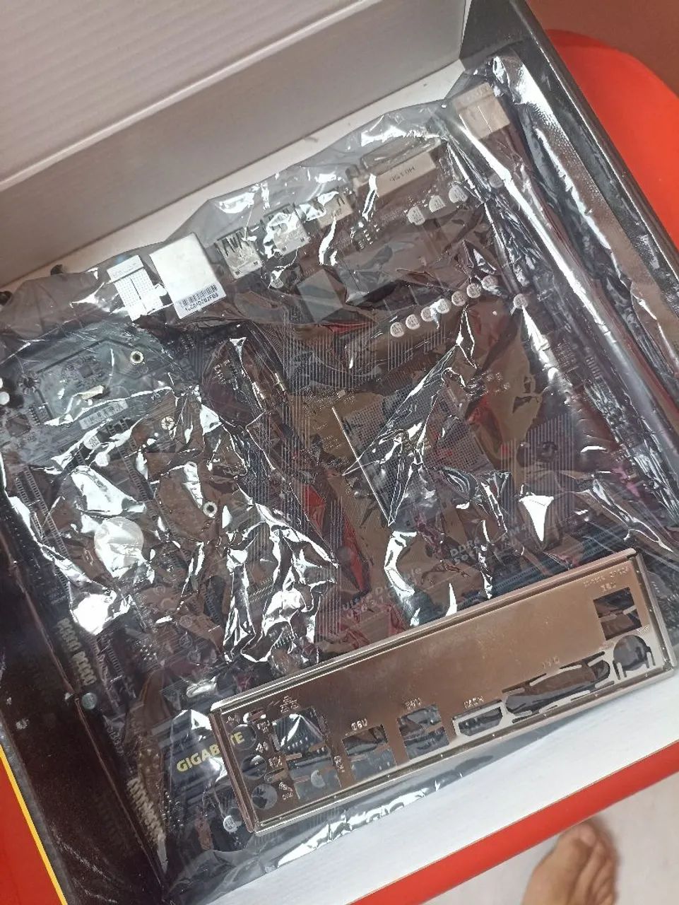 Placa mãe Gigabyte AB350M V2 AM4 - Foto 5