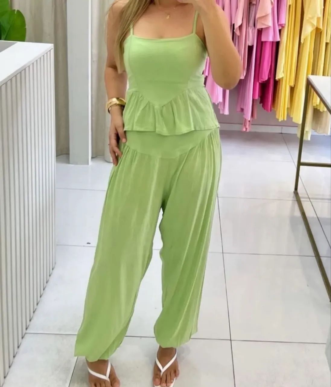 Conjunto blusa e calça 