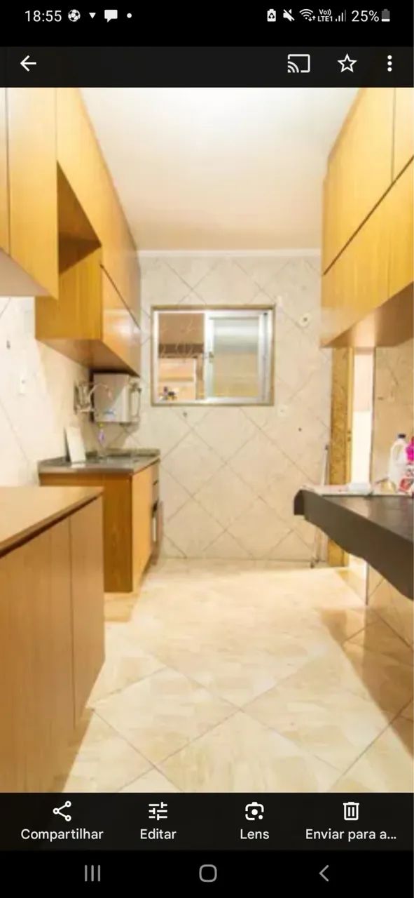 Casa espaçosa em condomínio 3 quartos 
