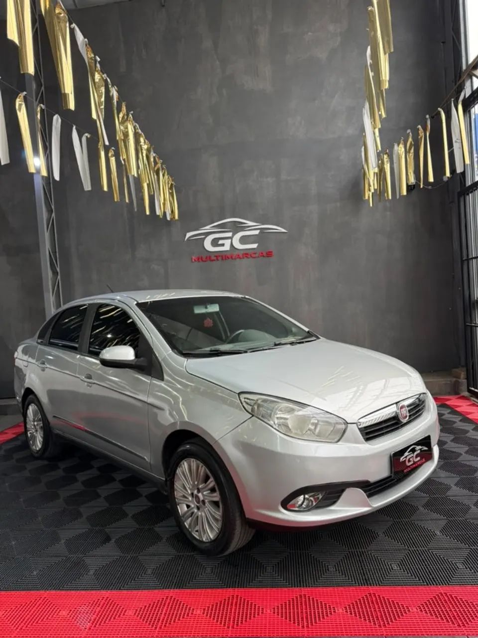 Fiat Grand Siena ESSENCE 1.6 FLEX 16V 2016