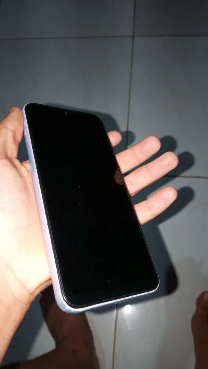 Vendo um A14, com umas marcas de uso mais e bom estado  - Foto 2