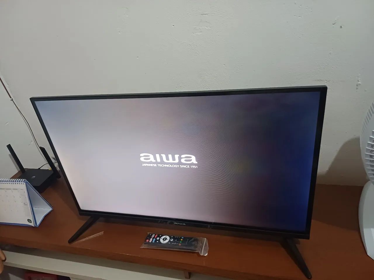 VENDO OU TROCO TV SMART AIWA 32 POLEGADAS NOVA. - Foto 3
