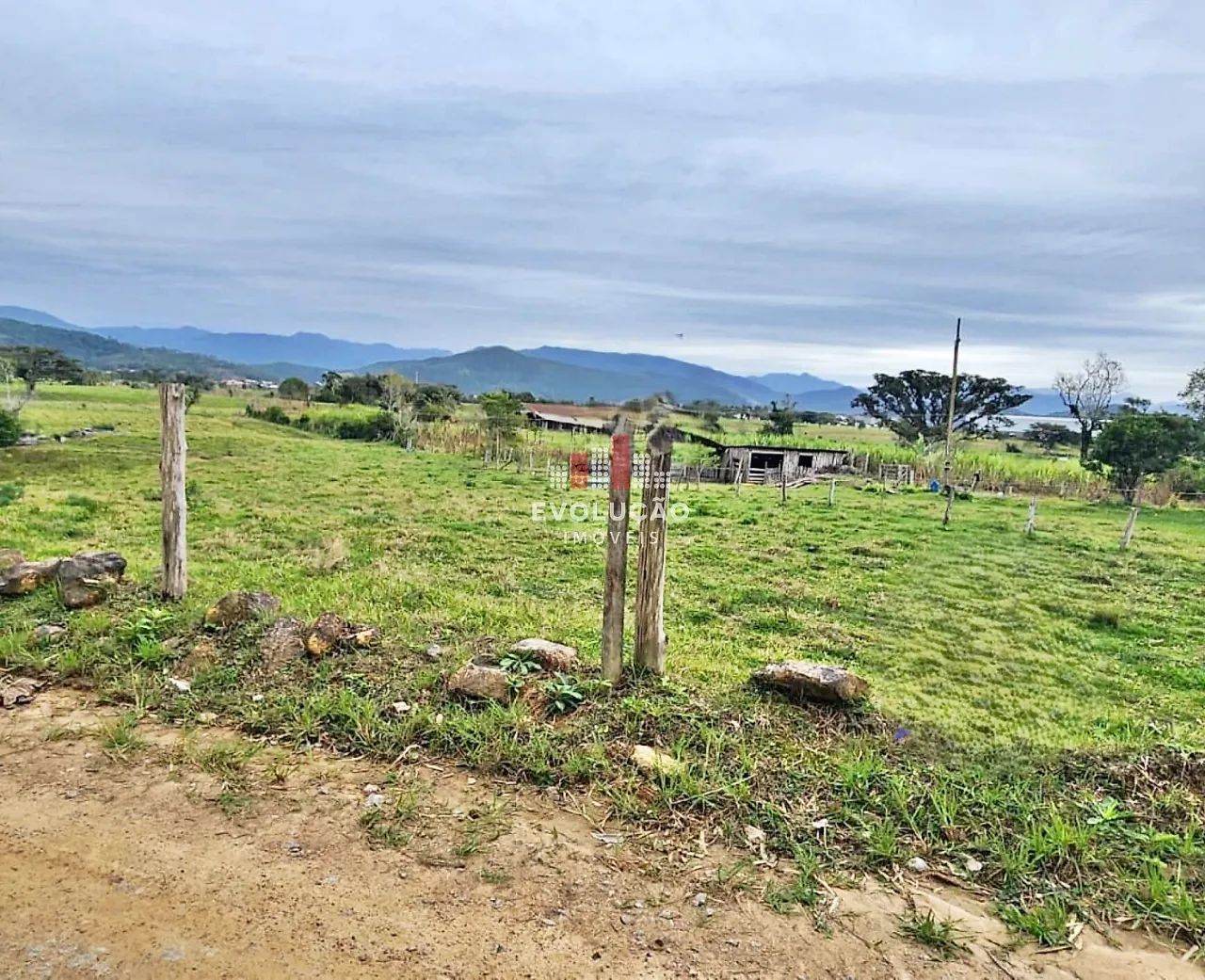 Linda Área Com 8,7 Hectares -Paulo Lopes-SC! - Foto 4
