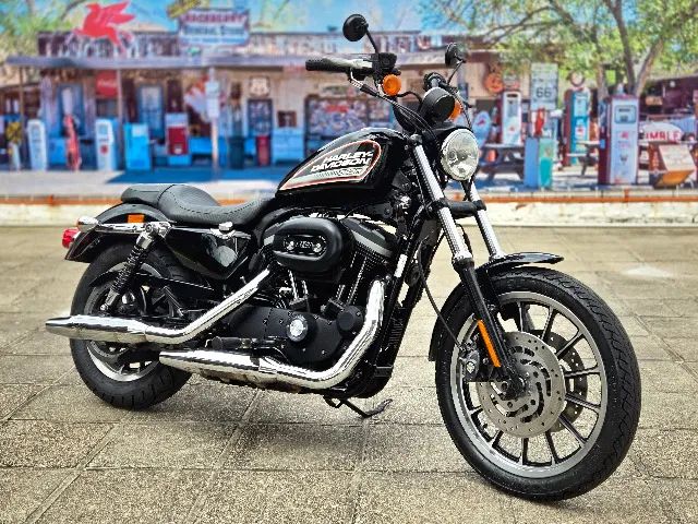 Harley-Davidson 883R 2013 - Foto 4