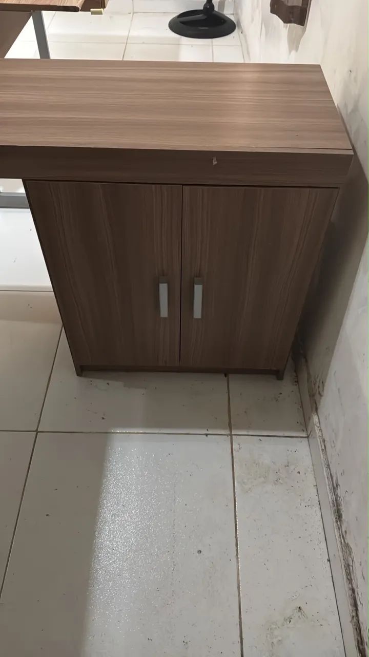 Mesa de escritório em L - Foto 4