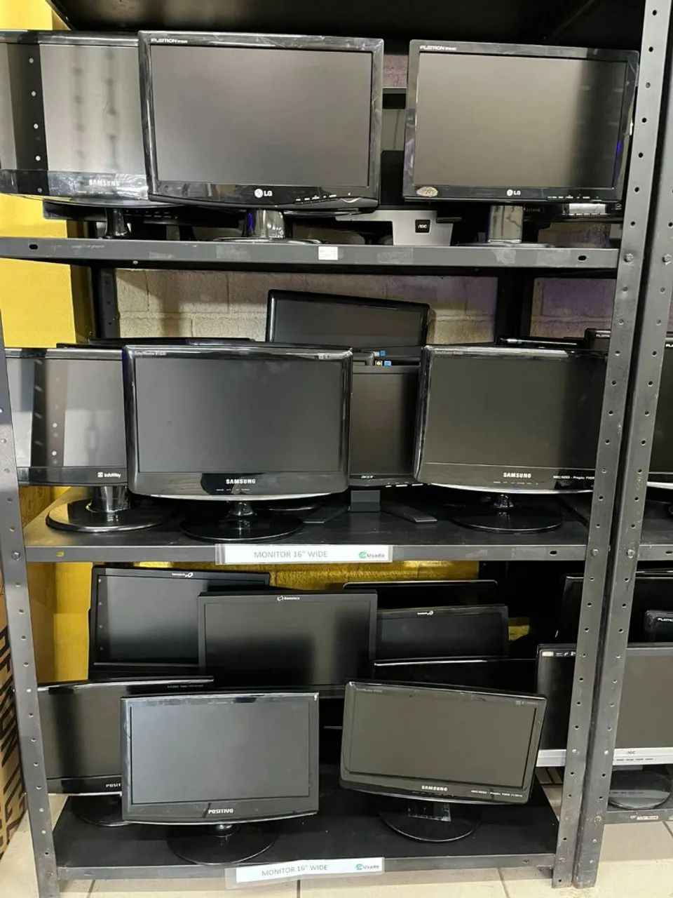 MONITOR 16 POLEGADAS  - Foto 2