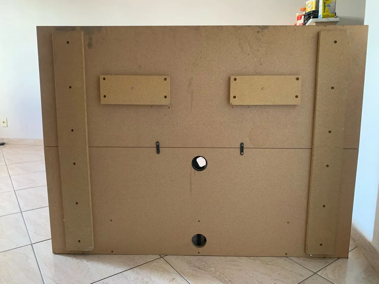 Rack de parede pra tv de até 40 polegadas  - Foto 5