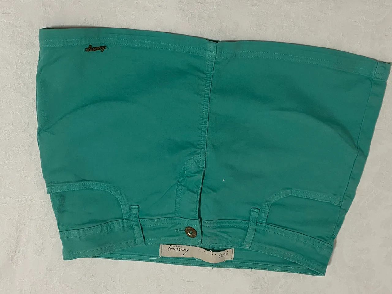 Mini saia azul esverdeada - Hering - pouquíssimo uso 