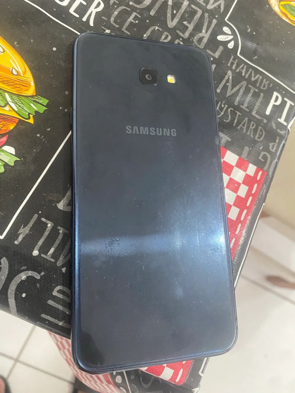 Samsung j4 32GB - Foto 3