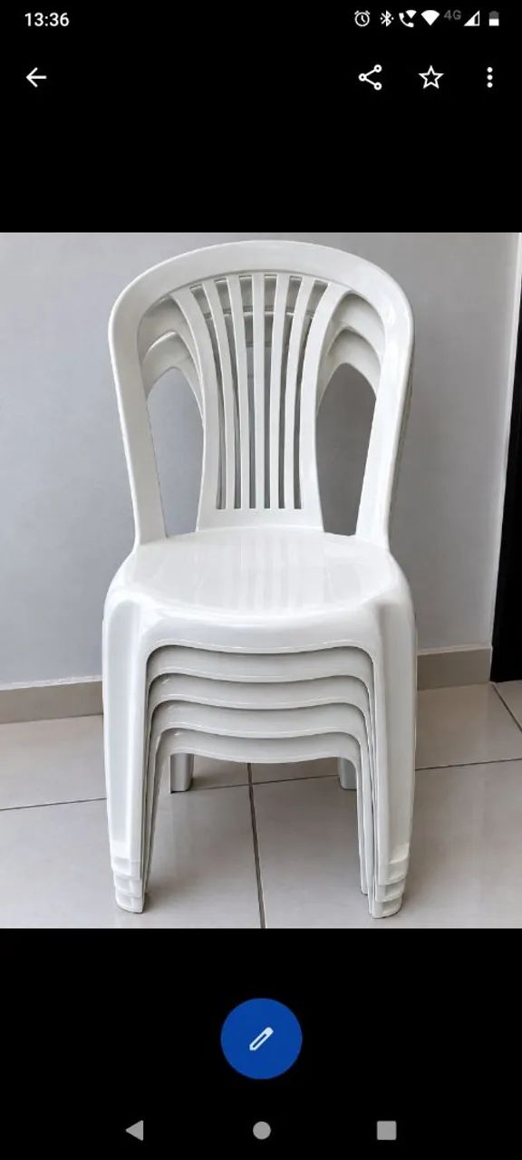 Cadeira de plástico 